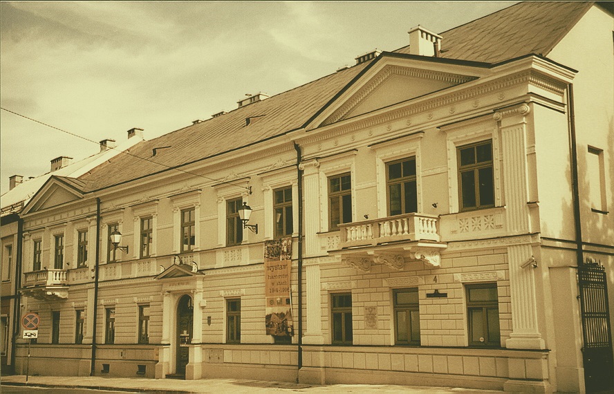 Budynek pierwszego Muzeum PTK w Kielcach 
