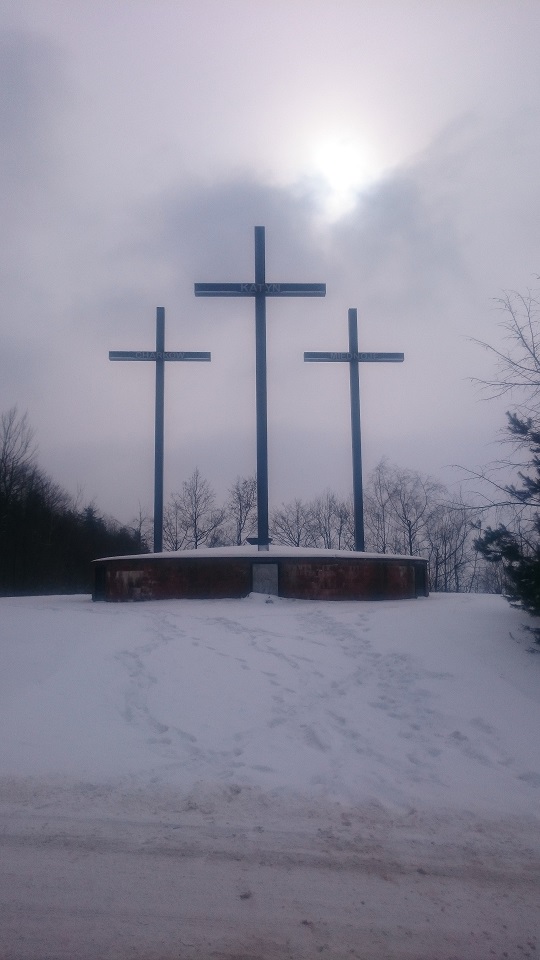 Pomnik Katyński Trzech Krzyży - Huta Szklana