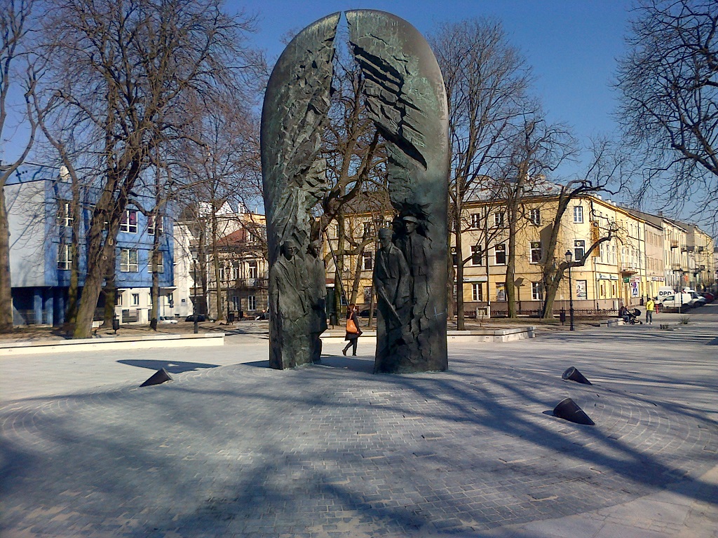 Pomnik AK w Kielcach 