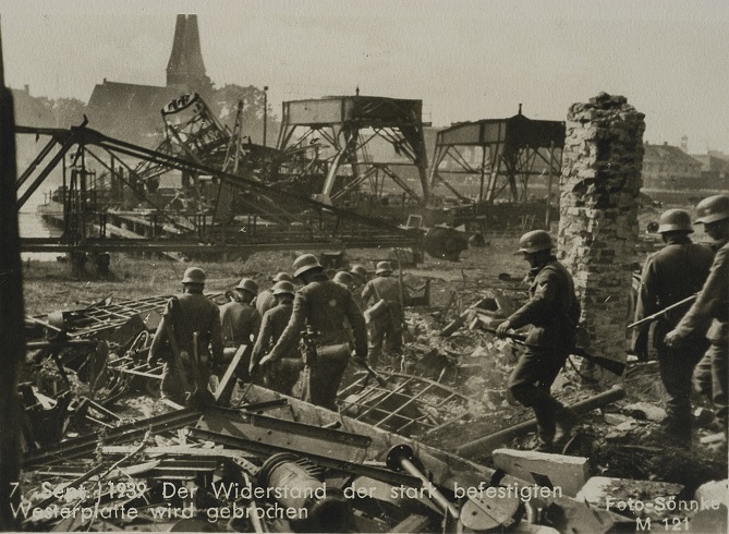 Niemcy wkraczają na Westerplatte 7. września 1939 r. 