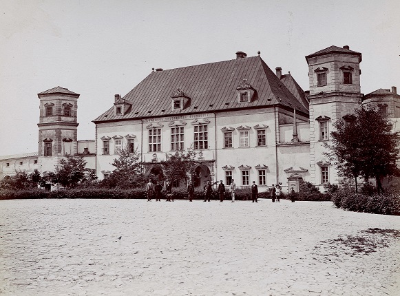 pałac biskupów krakowskich Kielce 1885 r.