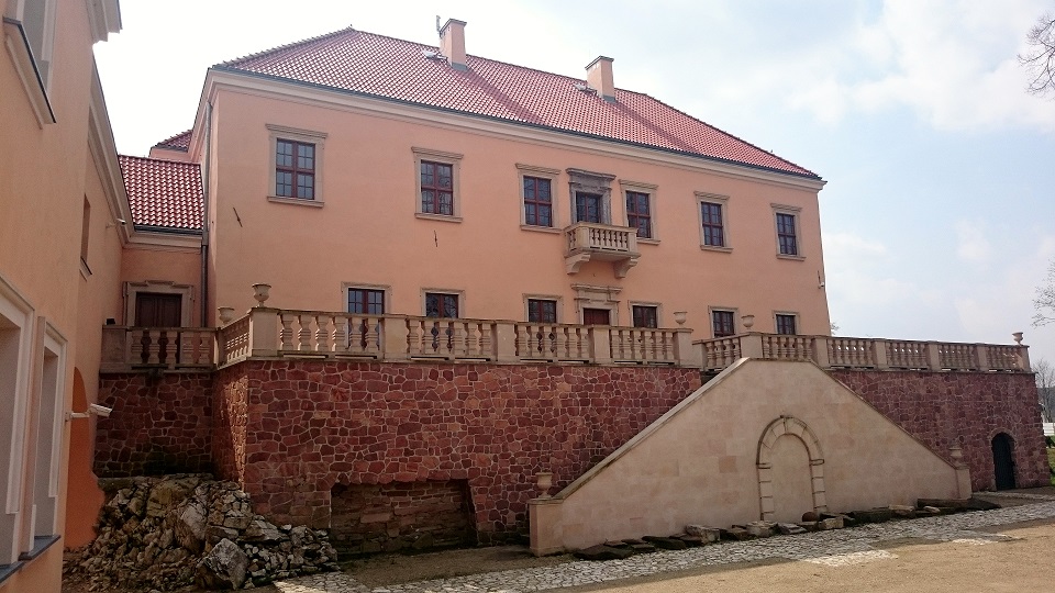Pałac w Podzamczu Chęcińskim